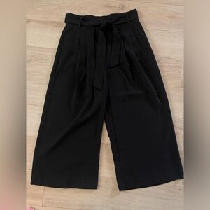 RW & Co Cropped Wide-leg Pants